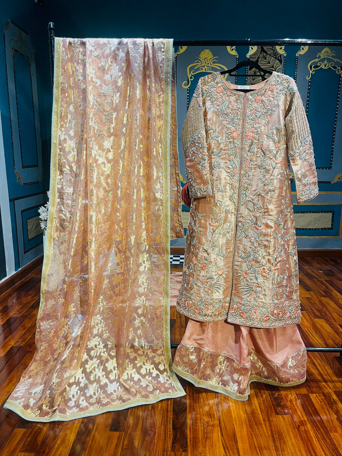 Rosé Gold Empress