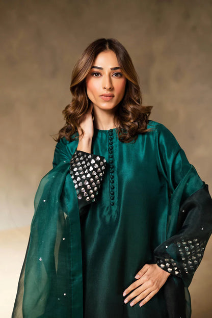Traditional Glamour