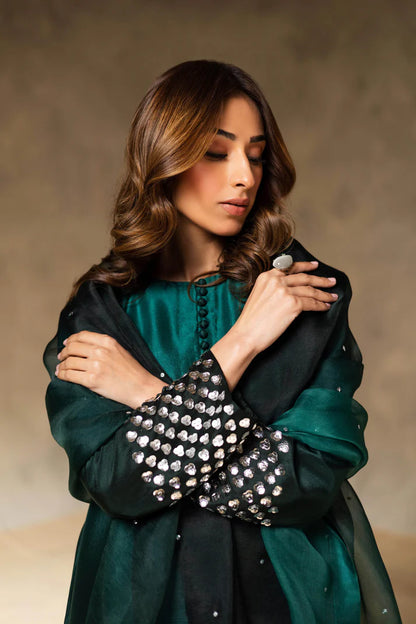 Traditional Glamour