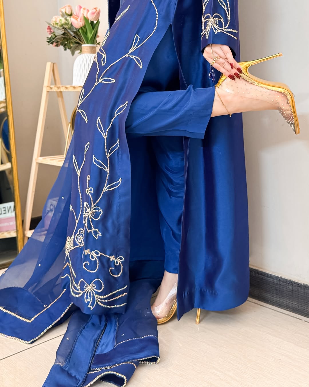 Royal Sapphire Grace
