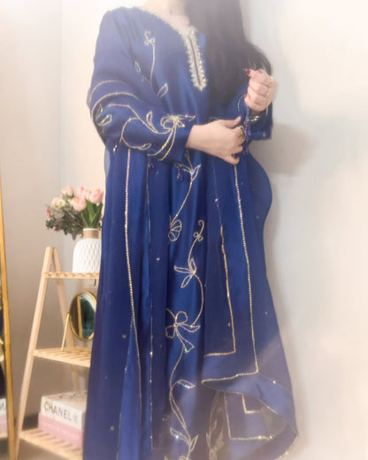 Royal Sapphire Grace