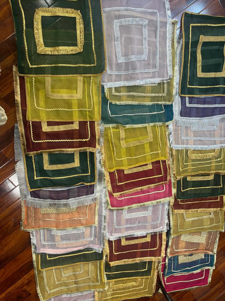 Amber Sheen Bari Bags