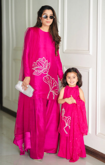 Elegant Pink - tussle silk suit with pure organza